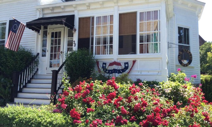 Yachting Village Hotel | Fair Street Guest House