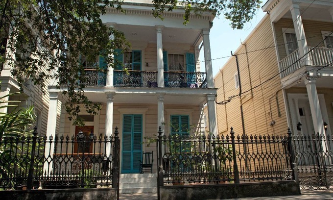 Lower Garden District Bed & Breakfast | Fairchild House Bed & Breakfast