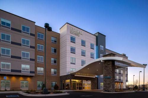 Dupont Hotel | Fairfield by Marriott Inn & Suites Denver Airport at Gateway Park