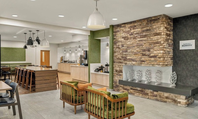 Mount Pleasant Hotel | Fairfield by Marriott Mt Pleasant