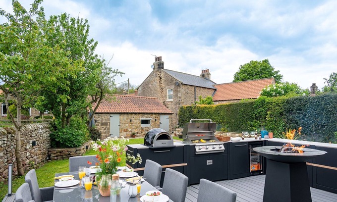Richmond Cottage | Fairfield House - Richmond