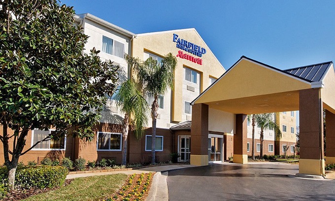 Temple Terrace Hotel | Fairfield Inn and Suites by Marriott Tampa North