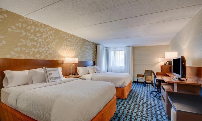 Woburn Hotel | Fairfield Inn Boston Woburn