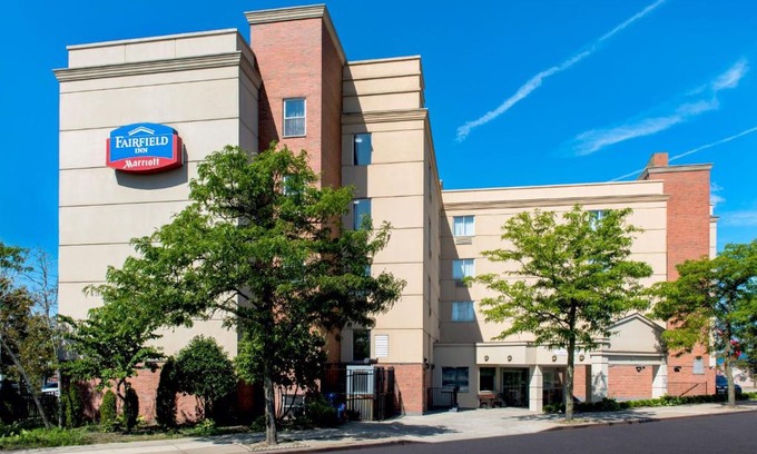 Queens Hotel | Fairfield Inn by Marriott New York LaGuardia Airport/Flushing