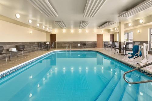 Erie Hotel | Fairfield Inn Erie Millcreek Mall