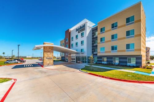 Central City Hotel | Fairfield Inn & Suites by Marriott Corpus Christi Central