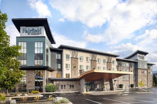 Westbank Hotel | Fairfield Inn & Suites by Marriott West Kelowna