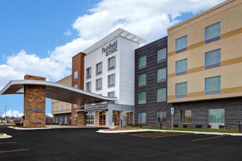 Bolingbrook Hotel | Fairfield Inn & Suites by Marriott Chicago Bolingbrook