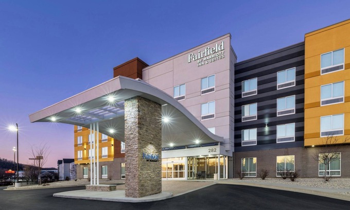 Hillview Hotel | Fairfield Inn & Suites by Marriott Louisville Shepherdsville