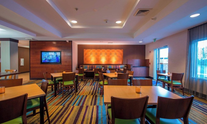 Greenwood Hotel | Fairfield Inn & Suites by Marriott Greenwood