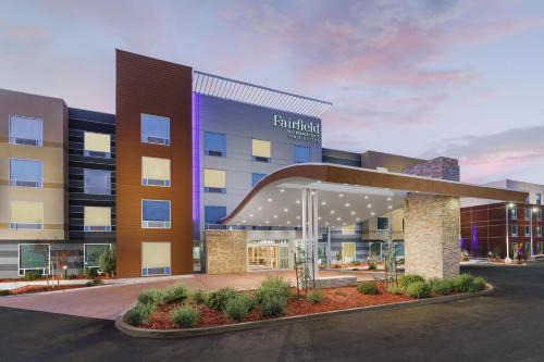 Oakhurst Hotel | Fairfield Inn & Suites by Marriott Oakhurst Yosemite