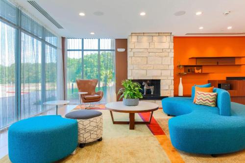 Decatur Hotel | Fairfield Inn & Suites by Marriott Decatur at Decatur Conference Center