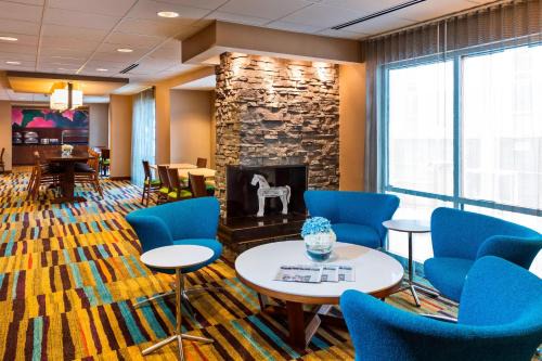 Buckhead Village Hotel | Fairfield Inn & Suites by Marriott Atlanta Buckhead