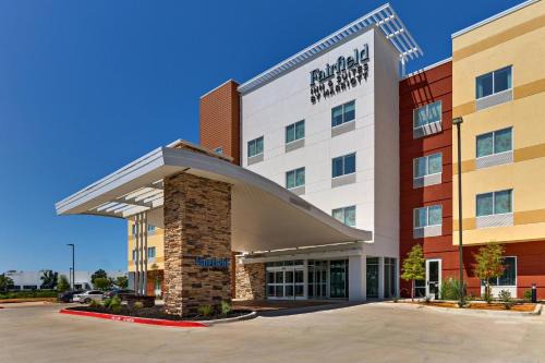 Dallas Hotel | Fairfield Inn & Suites by Marriott Dallas Love Field