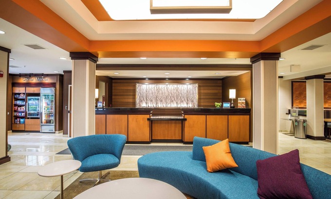 Exeter Hotel | Fairfield Inn & Suites by Marriott Portsmouth Exeter