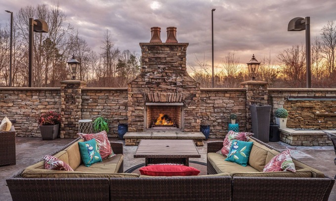 Elkin Hotel | Fairfield Inn & Suites by Marriott Elkin Jonesville