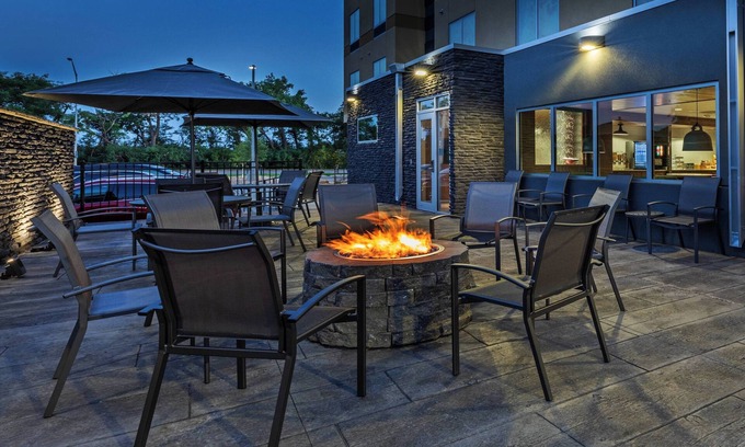 Aberdeen Hotel | Fairfield Inn & Suites by Marriott Aberdeen