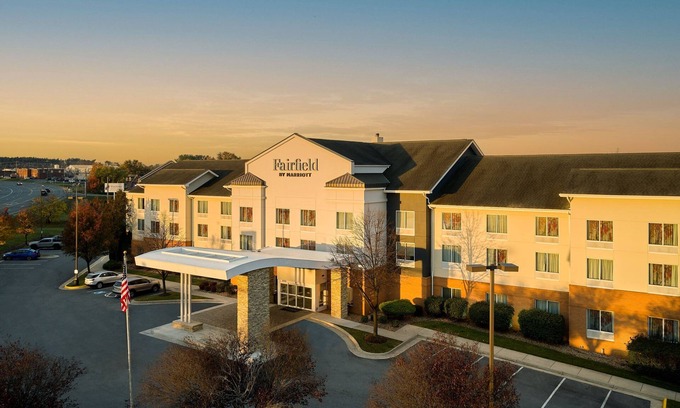 Winchester Hotel | Fairfield Inn & Suites by Marriott Winchester