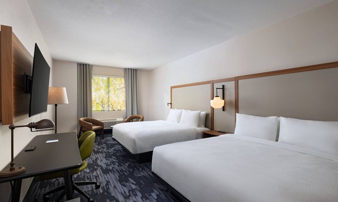 Hillsboro Hotel | Fairfield Inn & Suites Hillsboro