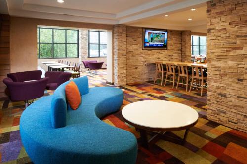 Indianapolis Hotel | Fairfield Inn & Suites Indianapolis East