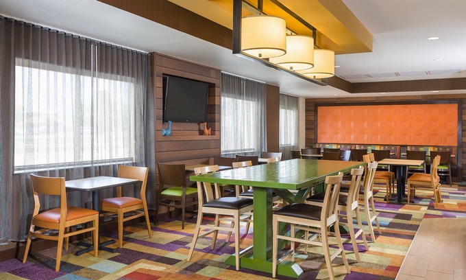 Jackson Hotel | Fairfield Inn & Suites Jackson