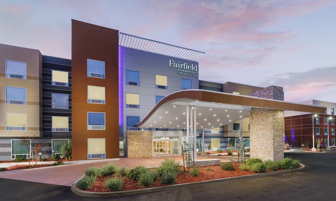 Oakhurst Hotel | Fairfield Inn & Suites Oakhurst Yosemite