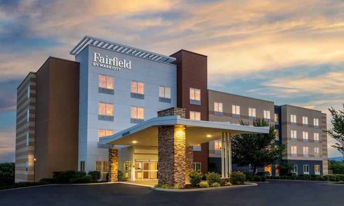 Martinsburg Hotel | Fairfield Inn & Suites by Marriott Martinsburg