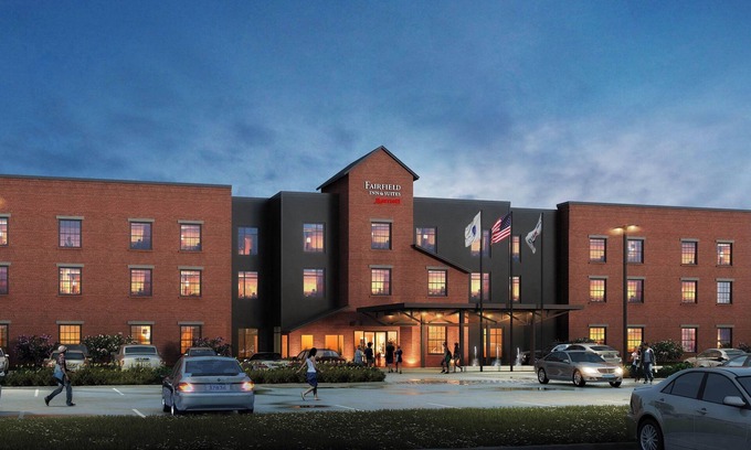 Williamstown Hotel | Fairfield Inn & Suites by Marriott Williamstown