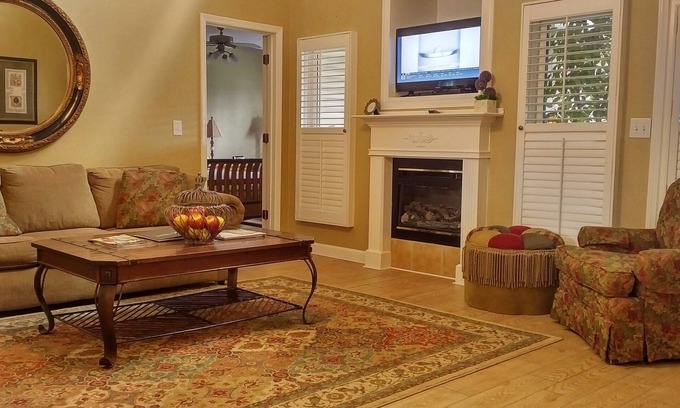 Villa Rica House | Fairfield Plantation Resort - Tara II Two Bedroom Deluxe
