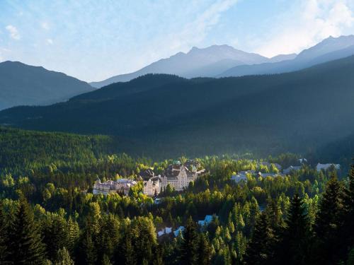 Blackcomb Resort | Fairmont Chateau Whistler