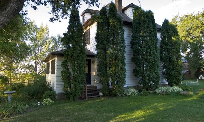 Minnedosa Bed & Breakfast | Fairmount Bed & Breakfast