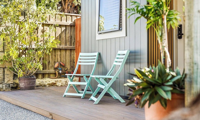 Connolly Cottage | Fairway Cottage Connolly 5 mins to golf course!