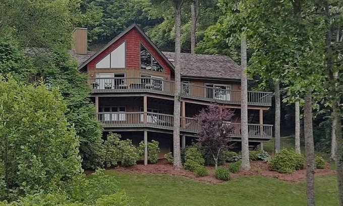 Mountain Air House | Fairway to Heaven- Club Access