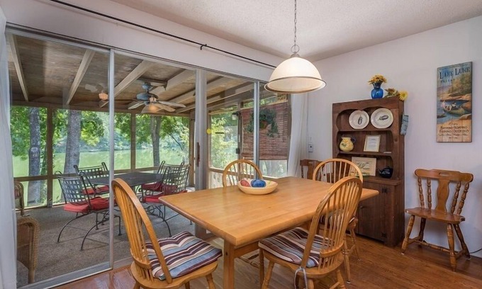 Lake Lure House | Fairway Villa 0305 at Rumbling Bald