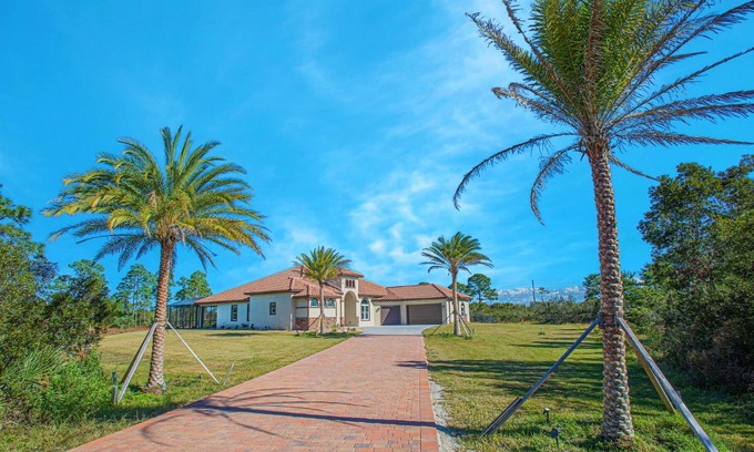 Grant-Valkaria Villa | Fairy Suite in luxury home! Private Oasis!