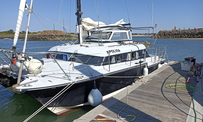 Noirmoutier Island Boat Rental | "Falbala Experience liveaboard catamaran