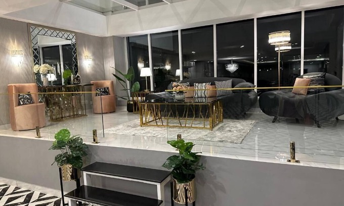 Gulberg Hotel | Faletti's Grand MM Alam Road