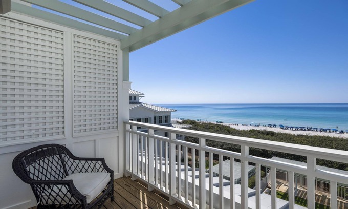 Gulf District Condo | Fall Availability! Beachside #17 - Gulf Views - Steps to Beach Club! Balcony Views! 4 Bikes!