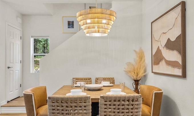 Flagstaff House | Fall Colors R Coming! | Enjoy our Local Discounts