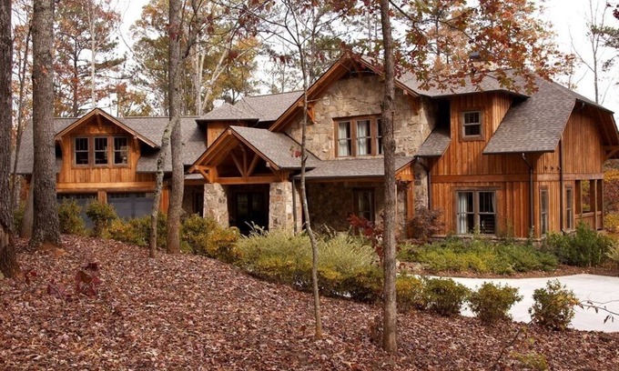 Douglasville Cabin | Fall Getaway at Foxhall Resort's Cypress Lodge - Sportsman's Paradise