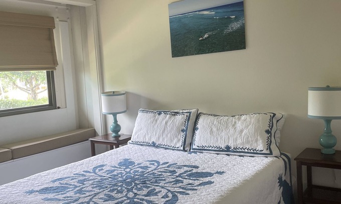 Kahuku Condo | Fall sale: 1 bedroom plus loft: AC in all areas. sleeps up to 6.