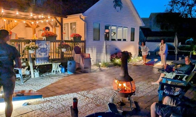 Waretown House | FALL SPECIAL:Charming 2bedroom waterfront home in boating community of Waretown