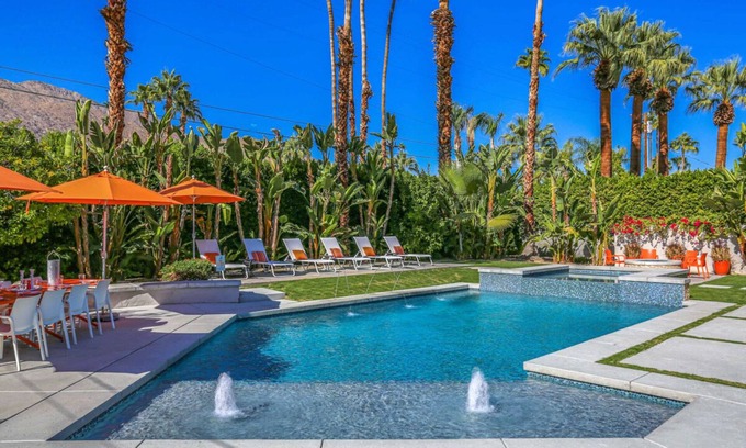 Warm Sands House | Fall Stays Available! Stunning Retreat in Warm Sands! Walk to Downtown Palm Springs!