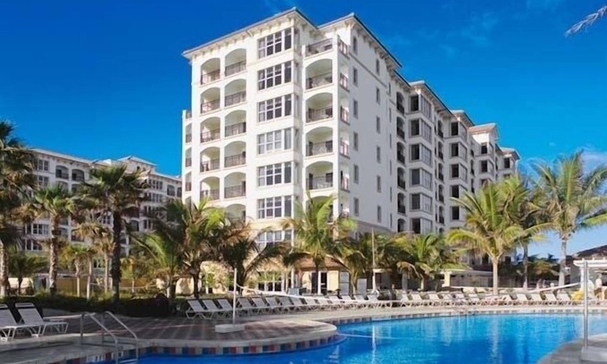 Palm Beach Shores Condo | FALL/WINTER SAVINGS: Oceanside One Bedroom Villa With Balcony