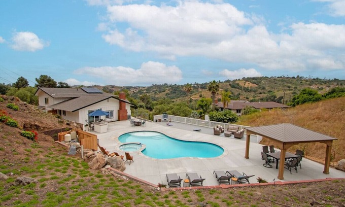 Fallbrook House | Fallbrook's Finest Hideaway House - Pool, Game Rm