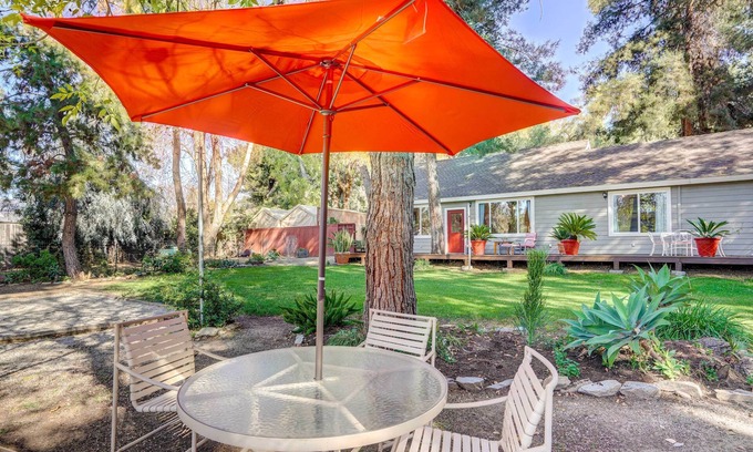 Fallbrook House | Fallbrook Vacation Rental: 3 Mi to Wineries!