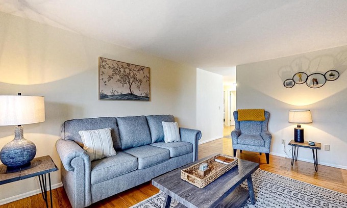 Canandaigua House | Falling Leaf Hideaway
