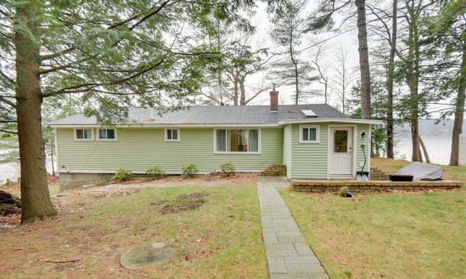 Falmouth House | Falmouth Vacation Rental On Highland Lake!