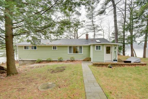 Falmouth House | Falmouth Vacation Rental On Highland Lake!