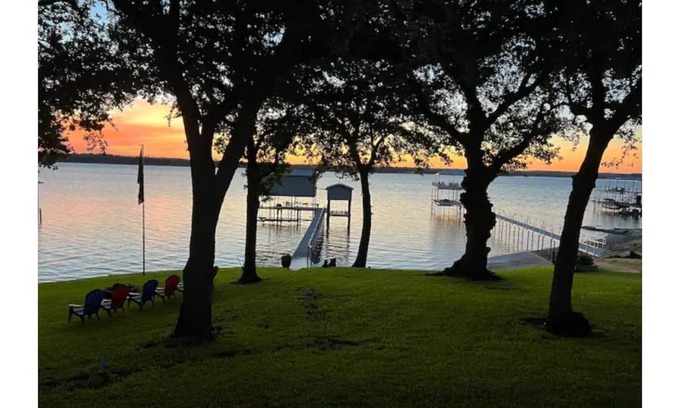 Azle House | Fam Friendly Eagle Mt. Lakehouse, Waterfront